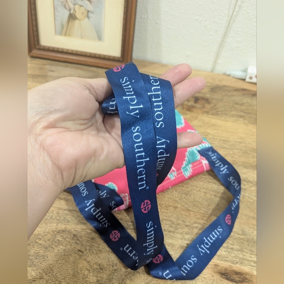 NWOT!! Simply Southern Pink and Teal Palm Print Pouch - Picture 3 of 14